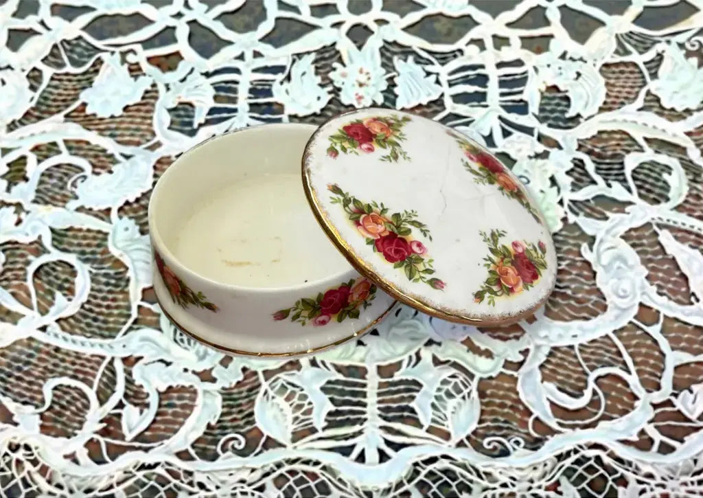 Vintage Royal Albert Ceramic Necklace